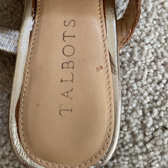 Talbots gold/metallic sandals - Picture 6 of 6